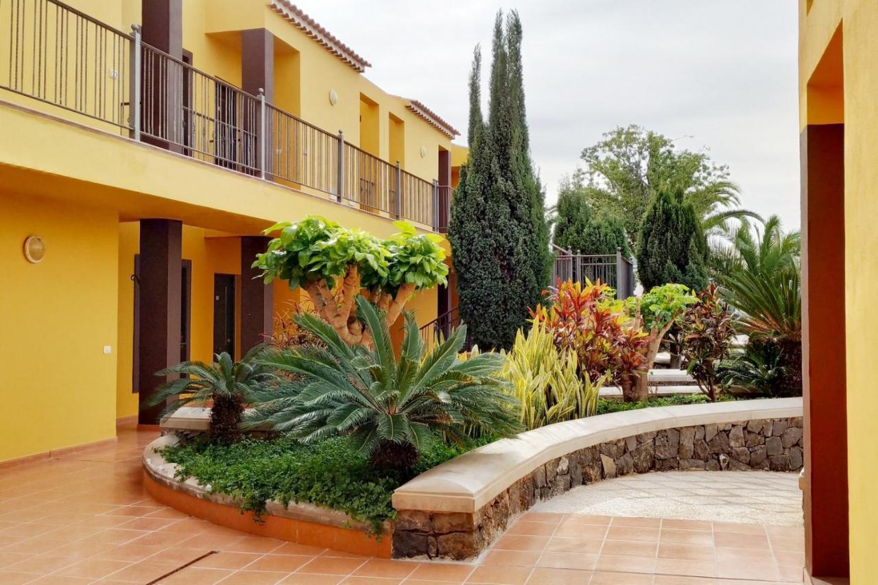Yellow! Apartment Costa Del Silencio Exterior photo
